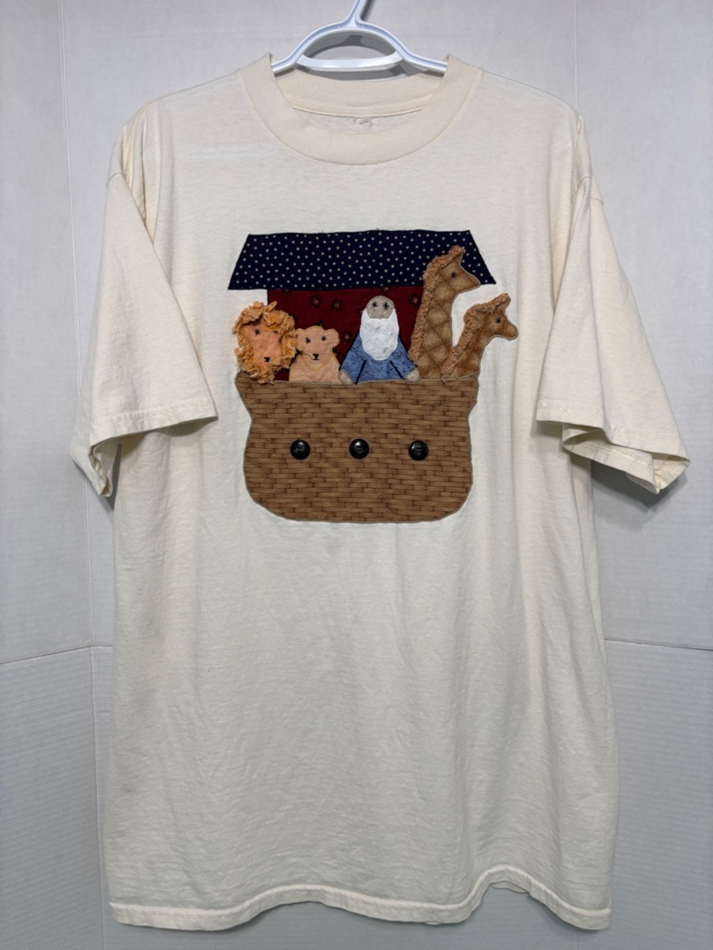 Vintage Noah's Ark Cream Appliqué Short Sleeve T-shirt Cottagecore Grandma Vibes